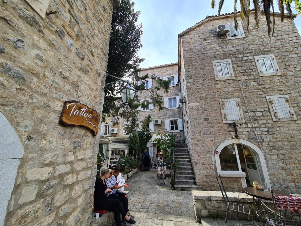 Beatrix Suites Budva Buitenkant foto