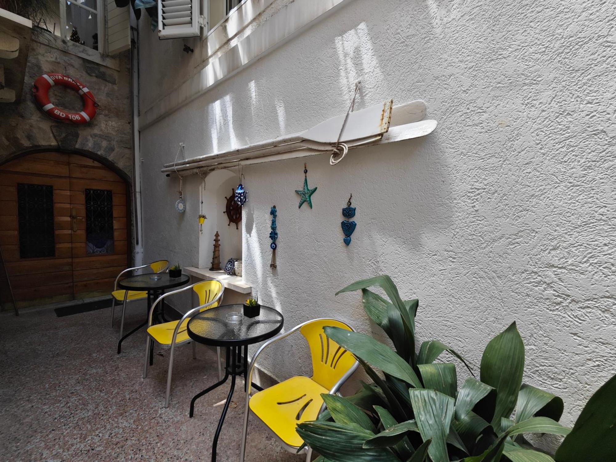 Beatrix Suites Budva Buitenkant foto
