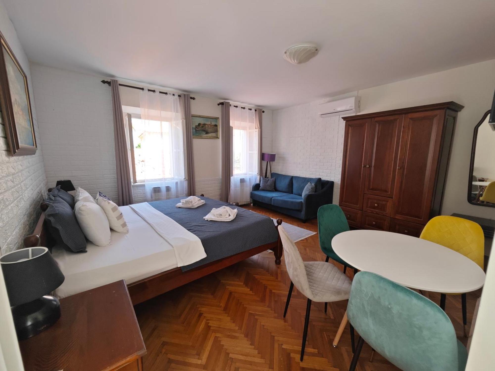 Beatrix Suites Budva Buitenkant foto