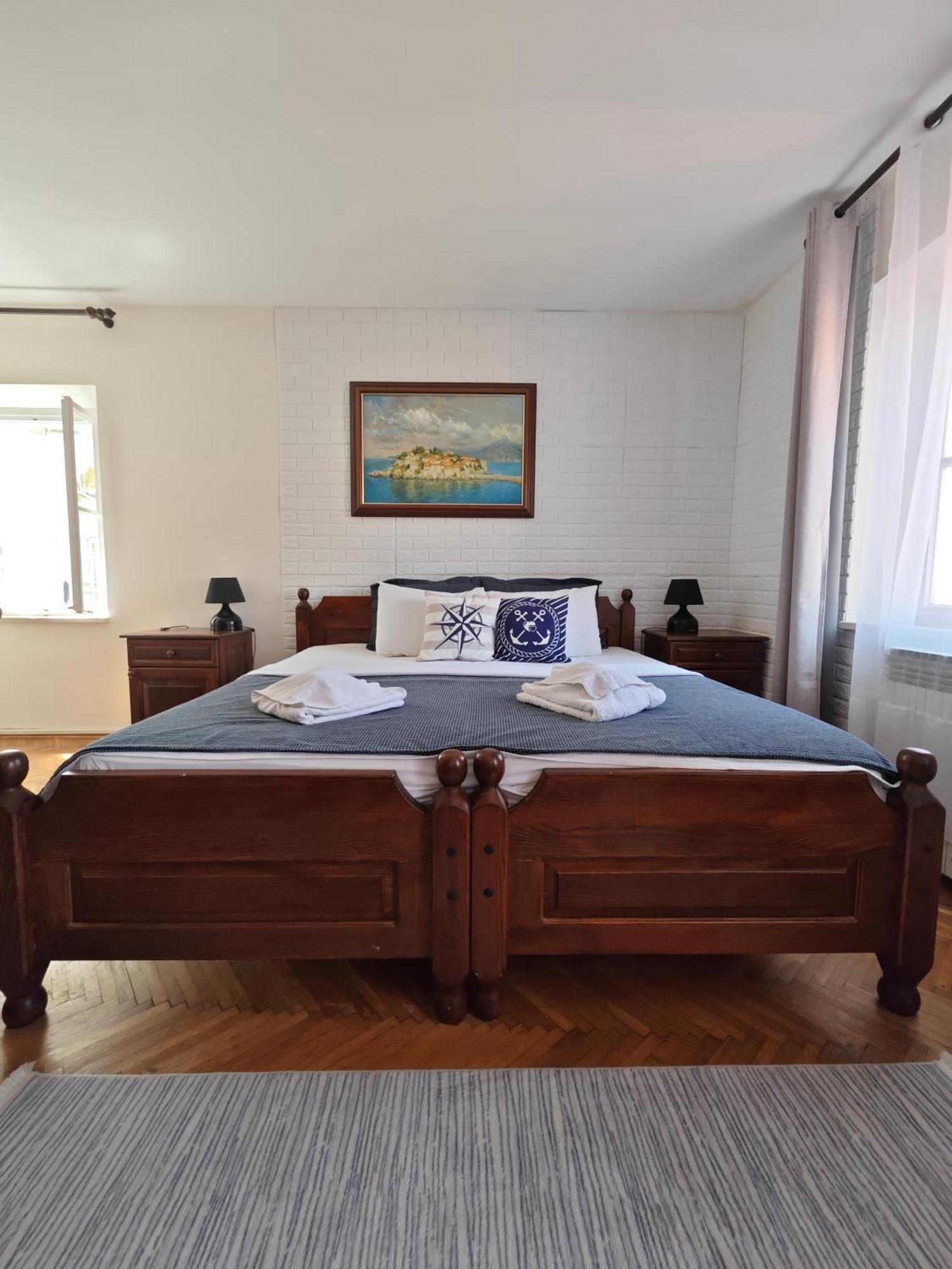 Beatrix Suites Budva Buitenkant foto