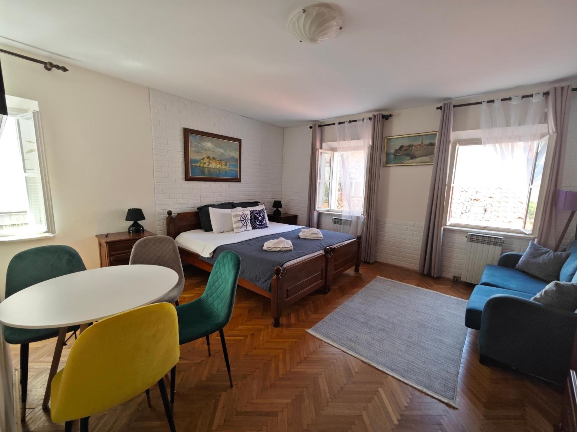 Beatrix Suites Budva Buitenkant foto