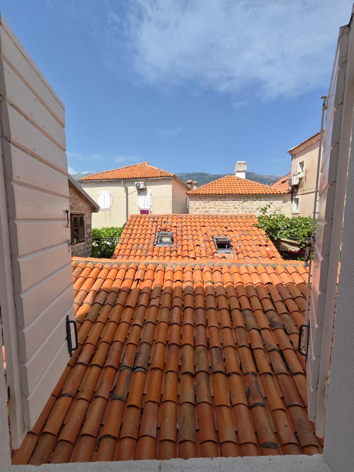 Beatrix Suites Budva Buitenkant foto