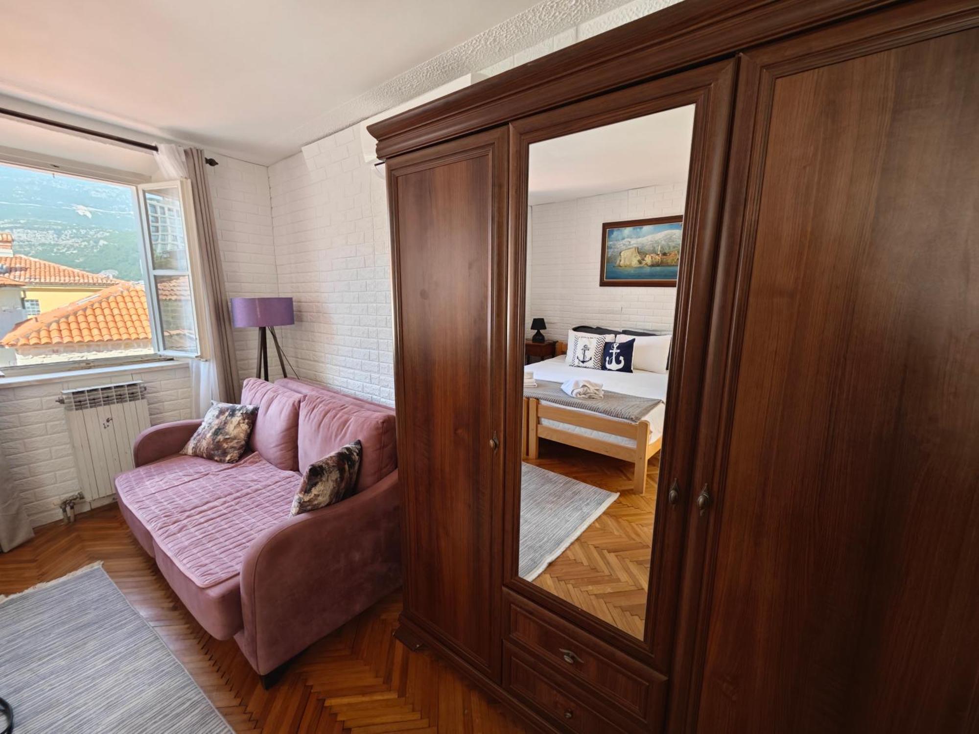 Beatrix Suites Budva Buitenkant foto