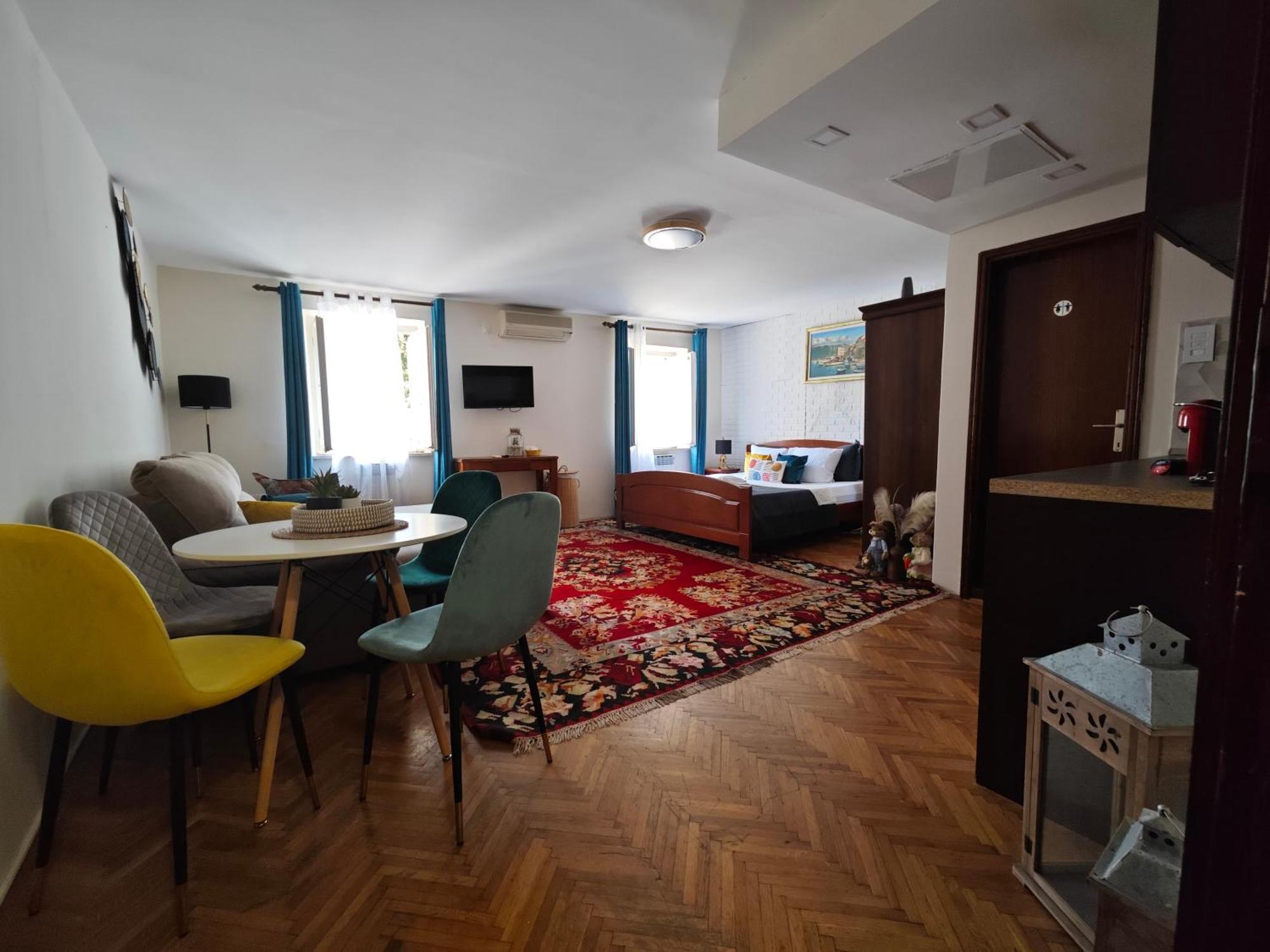 Beatrix Suites Budva Buitenkant foto