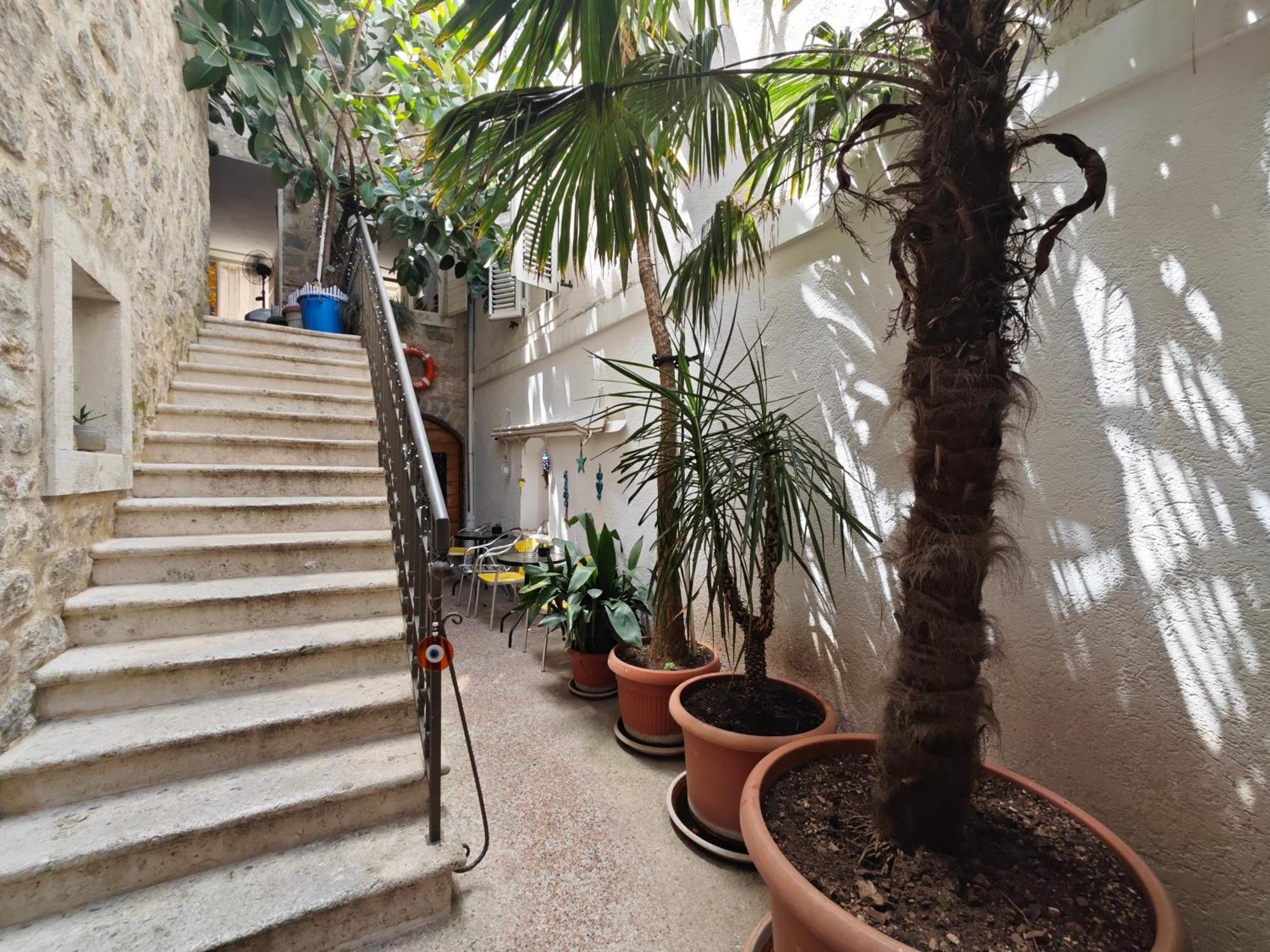 Beatrix Suites Budva Buitenkant foto
